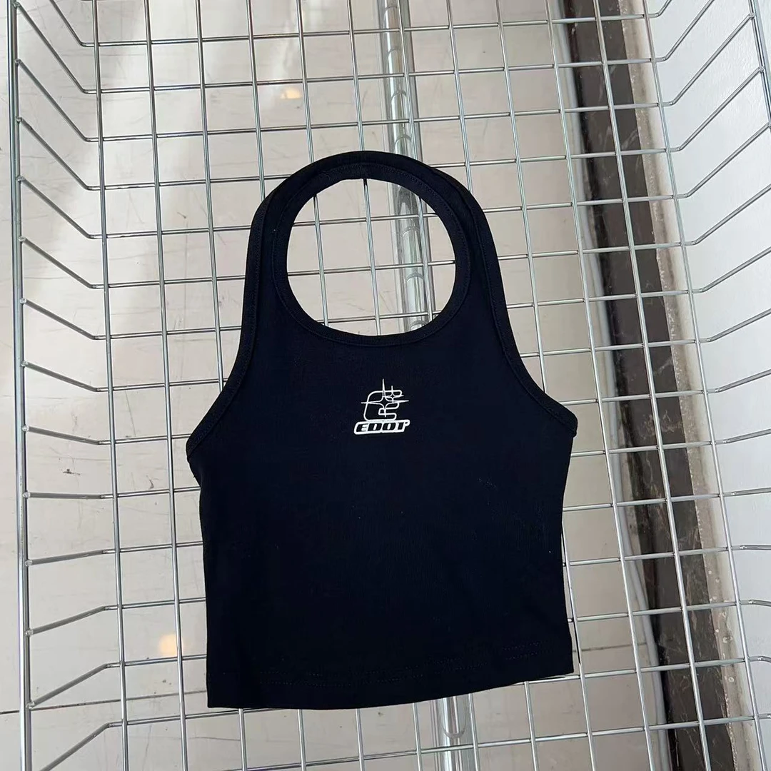 2115度黑色挂脖背心