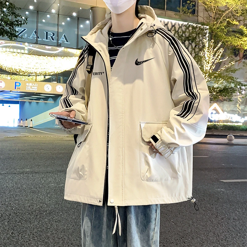 【官方奥特莱斯】冲锋衣男秋冬季加绒保暖外套青少年宽松加大码夹克