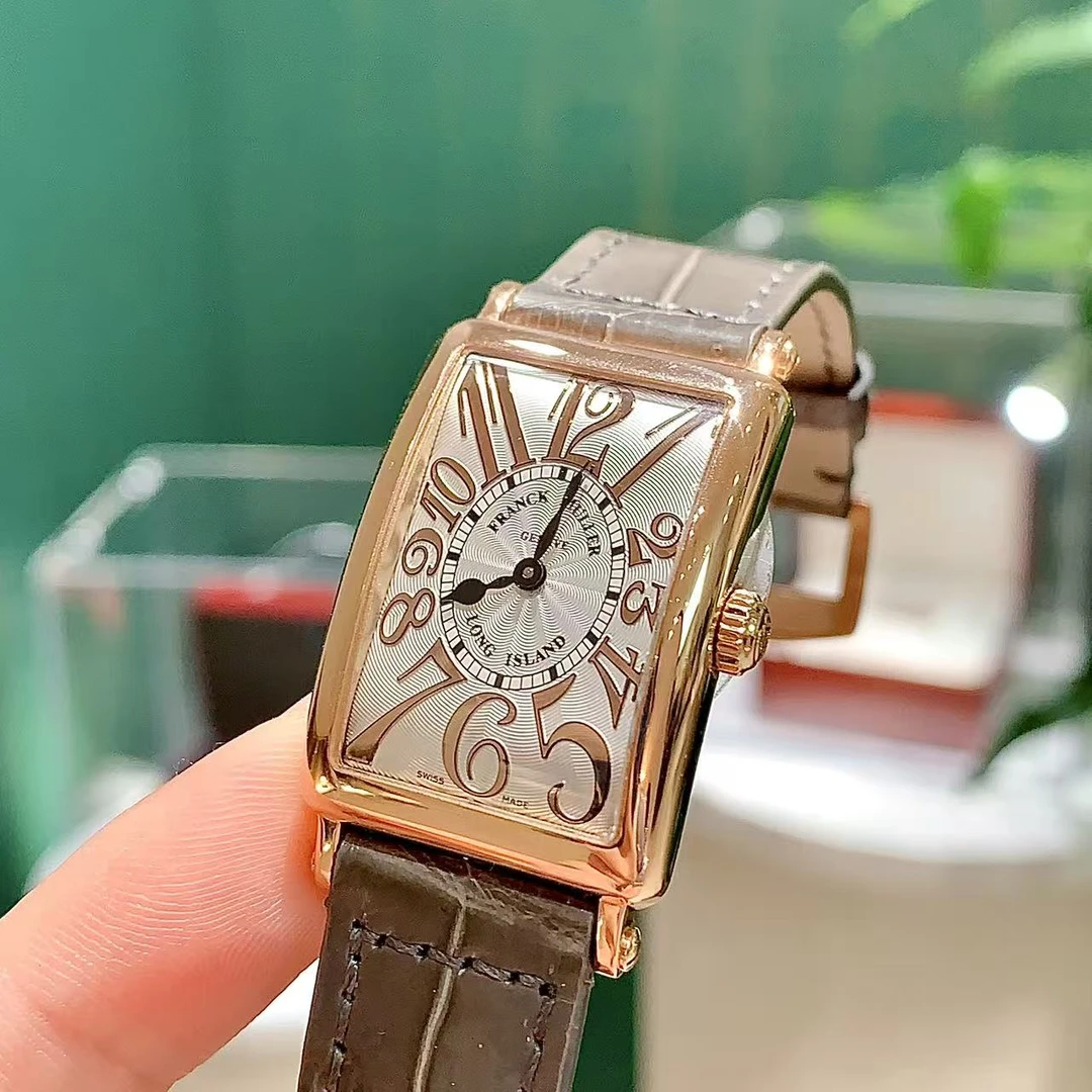 99新 Franck Muller/法兰克穆勒 长岛902石英 22.9*40盘 玫瑰金