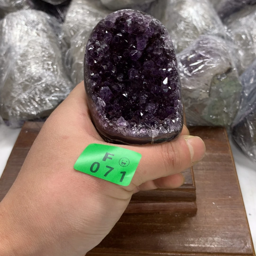 紫晶大型摆件（非配饰）未镶嵌