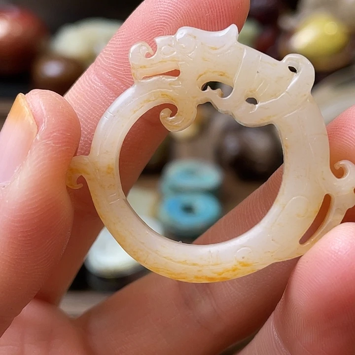 和田玉（糖玉）未镶嵌颈饰