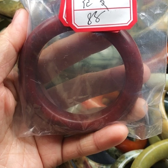 蛇纹石玉手镯未镶嵌花*