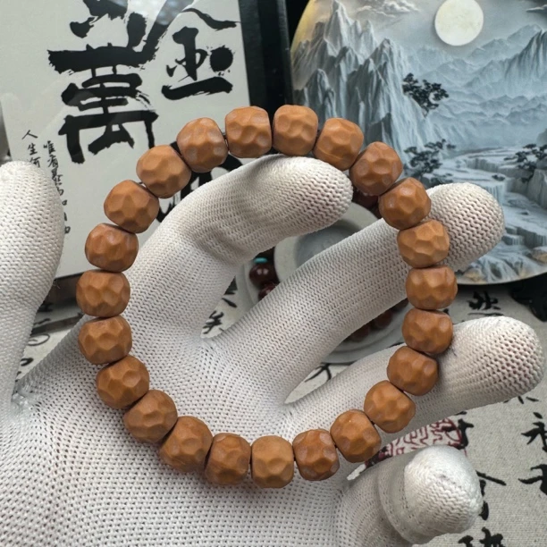 佰枷出品-猴头核桃深坑无相奶酪