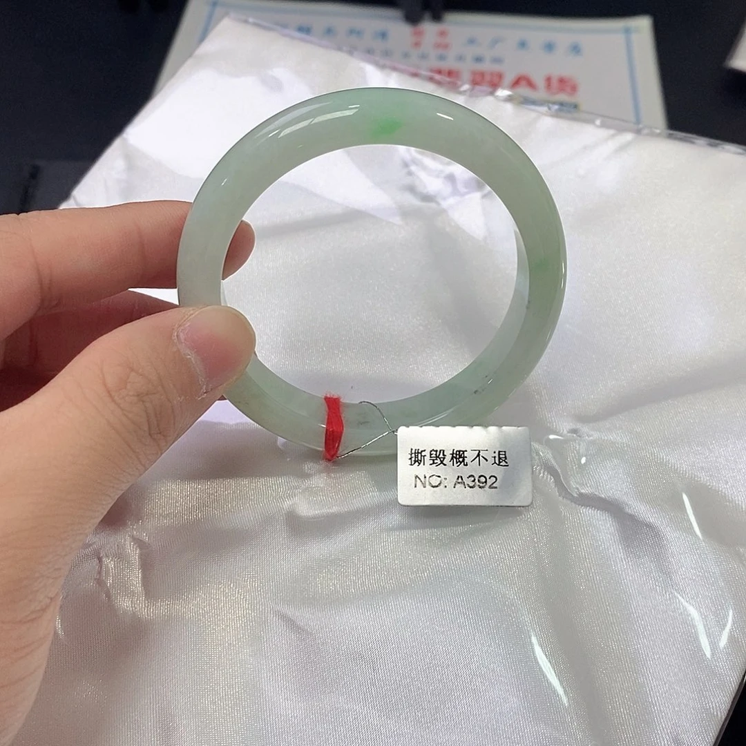 翡翠未镶嵌手镯55.2