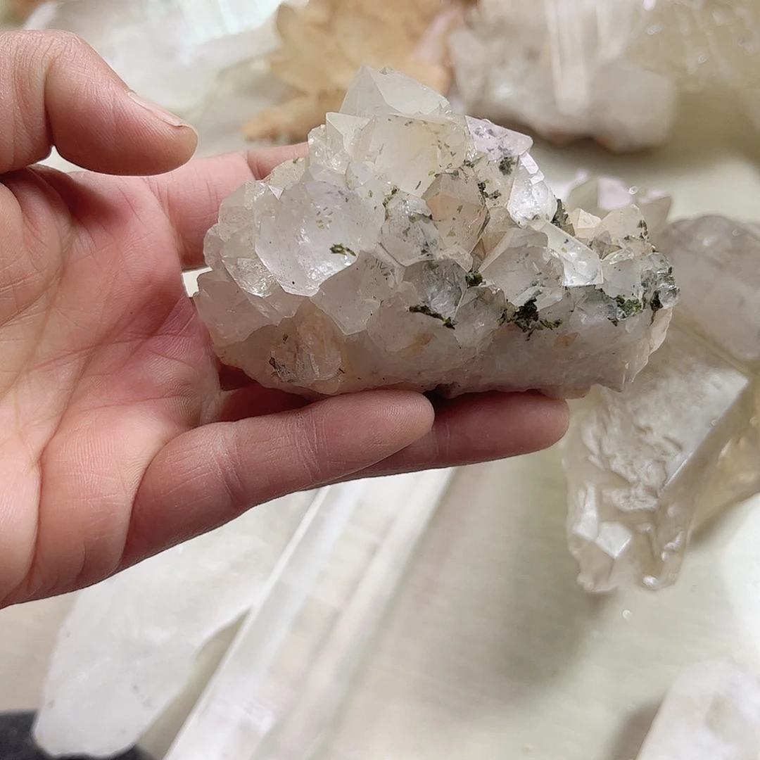水晶天然水晶原石未镶嵌冲***姨