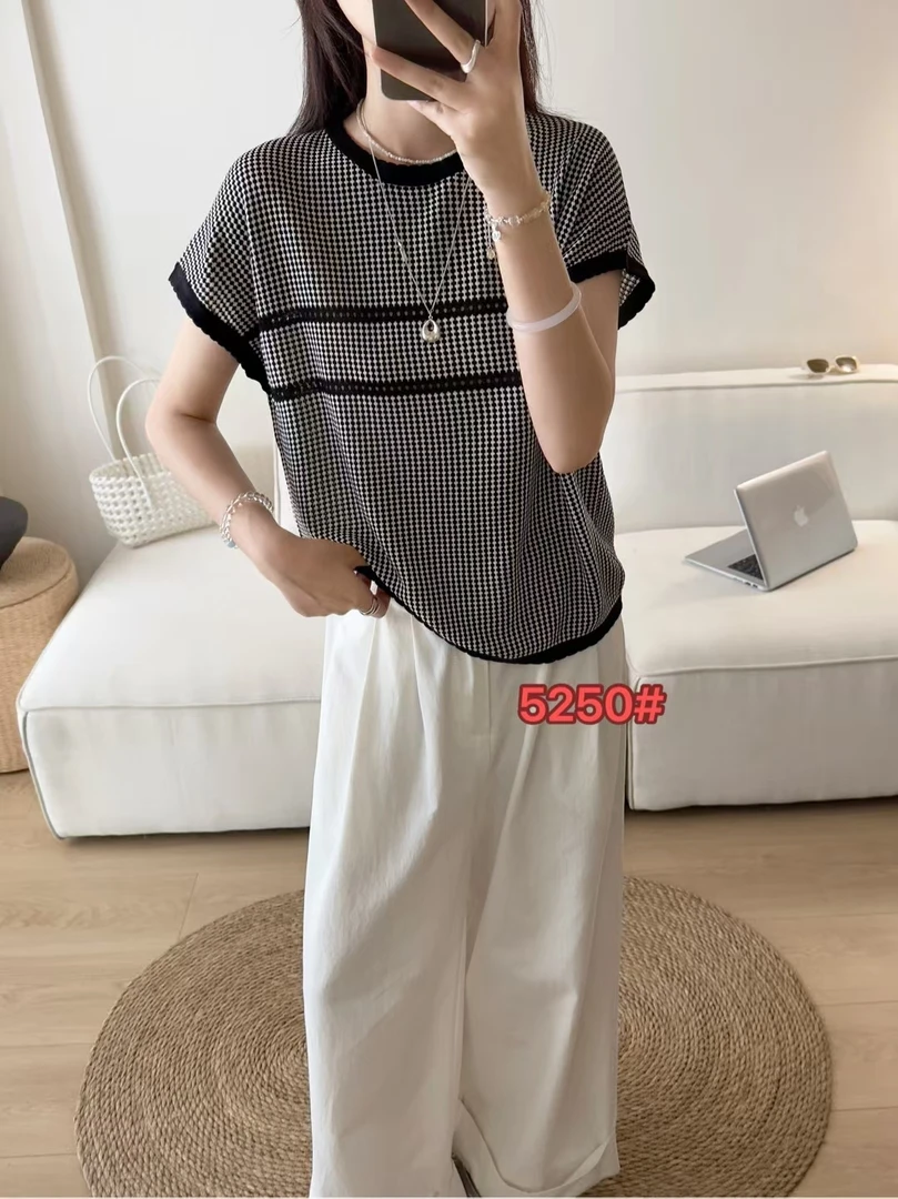 夏季千鸟格薄款短袖女黑白英伦风时尚百搭年轻时尚气质款
