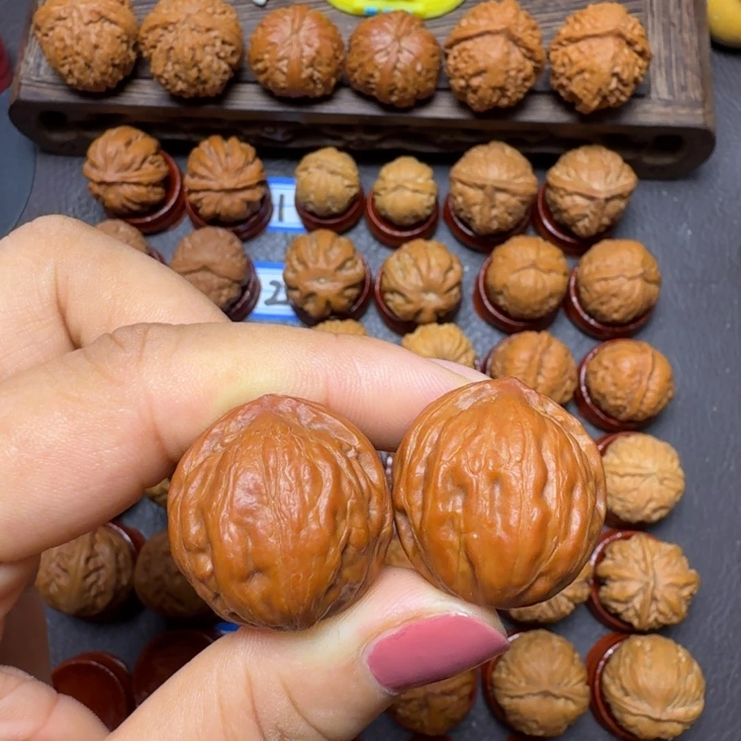 文玩核桃把件25尺边肚同尺小元宝002