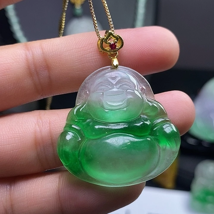 翡翠未镶嵌吊坠(赠链)