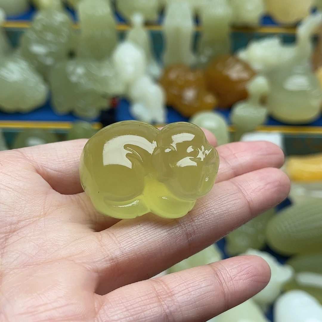 玉天然桌面小摆件