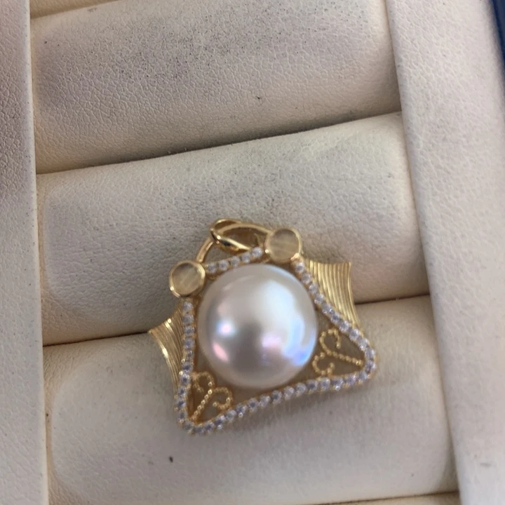 银S925镶嵌颈饰拼合珍珠（马贝珠）