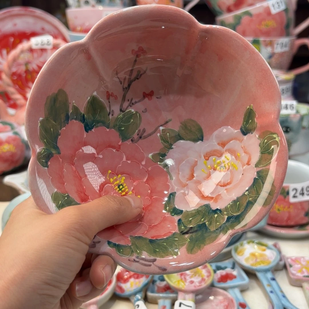 瓷片兔兔好de a l l l lo o