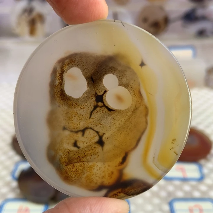 玛瑙/玉髓颈饰未镶嵌