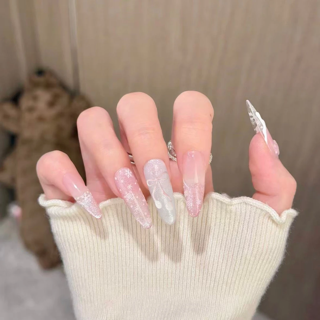 纯手工法式温柔可拆卸显白蕾丝蝴蝶结立体穿戴甲高级氛围感美甲