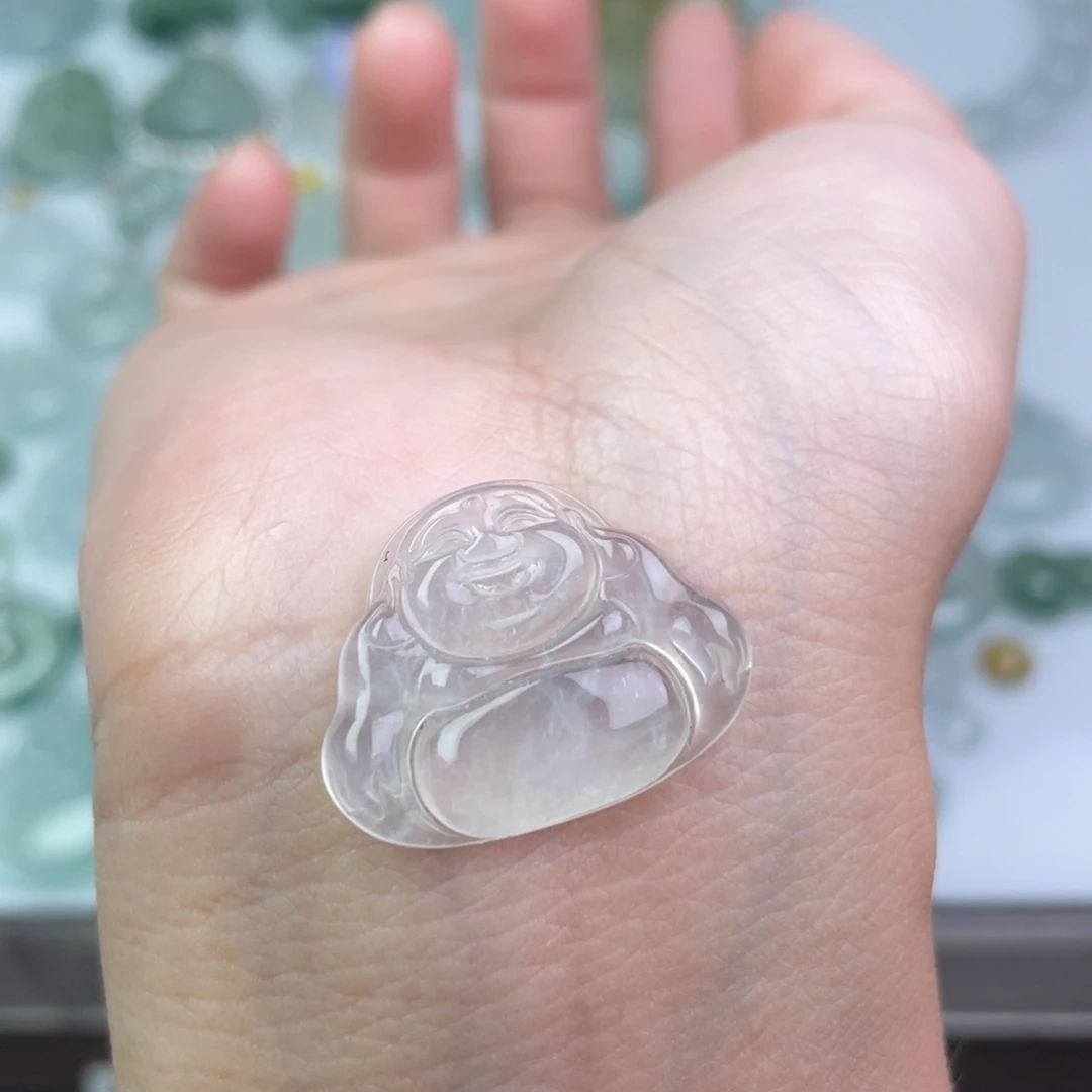 翡翠未镶嵌颈饰一刀切佛公