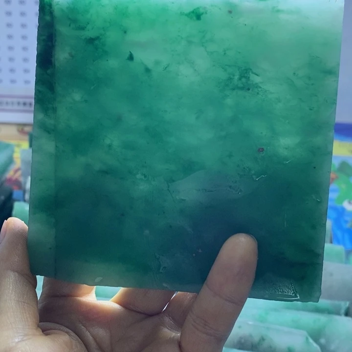 轩***轩定制石英质玉（非洲翠）天然非州翠手镯