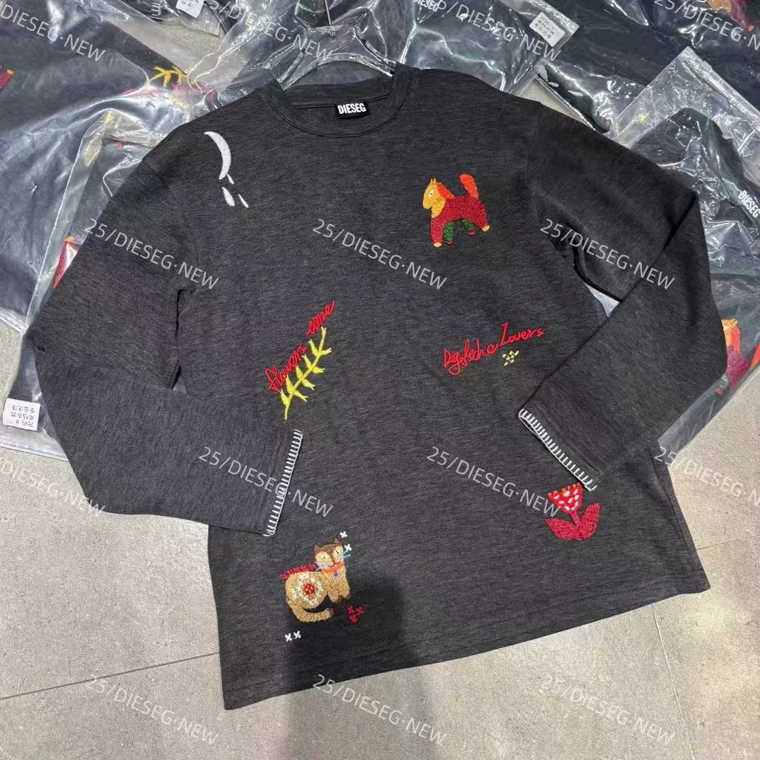 深圳出品小众美学先锋重工刺绣设计加绒上衣新款