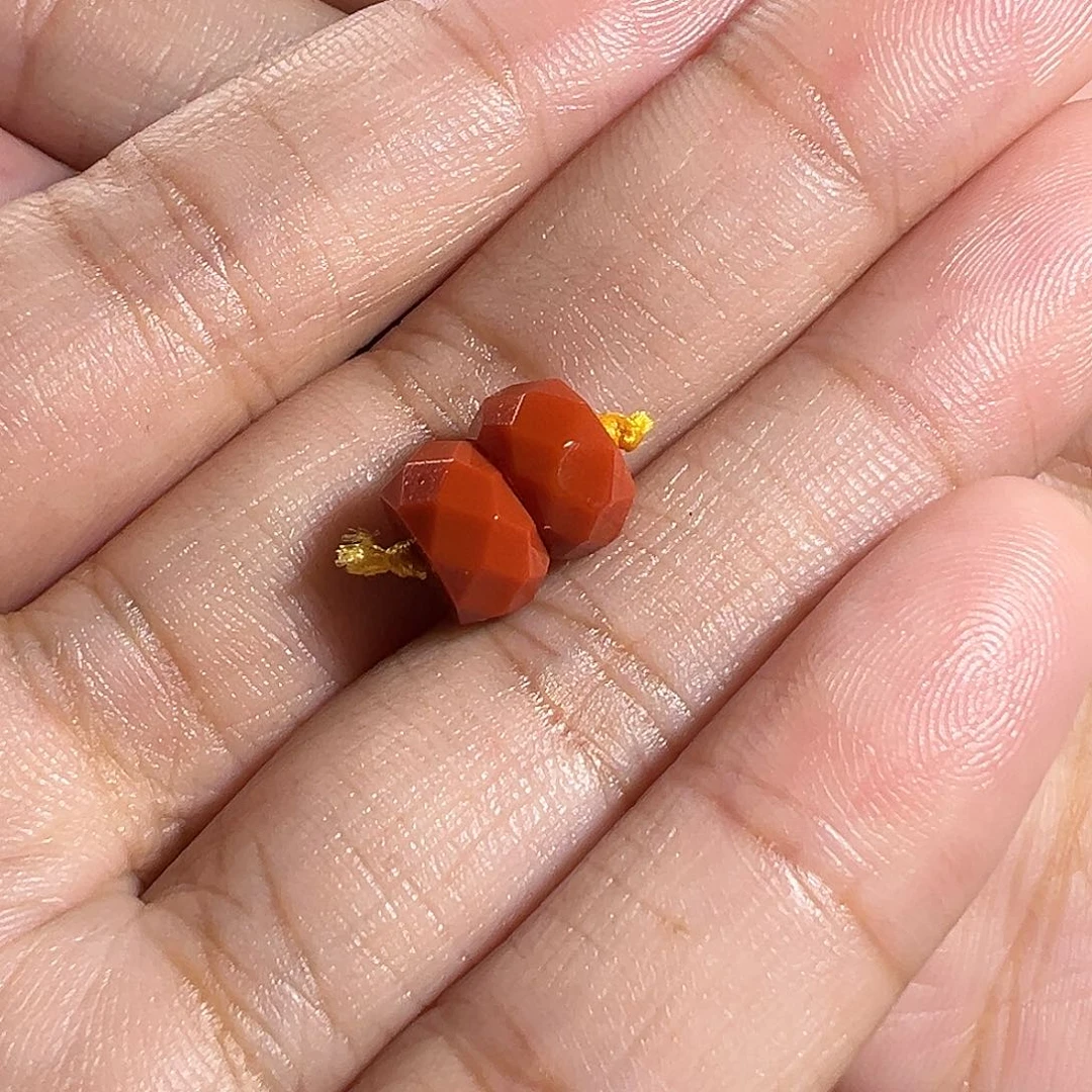 南红玛瑙珠宝奇石未镶嵌柿子红无相隔片9Ｘ对孔厚4