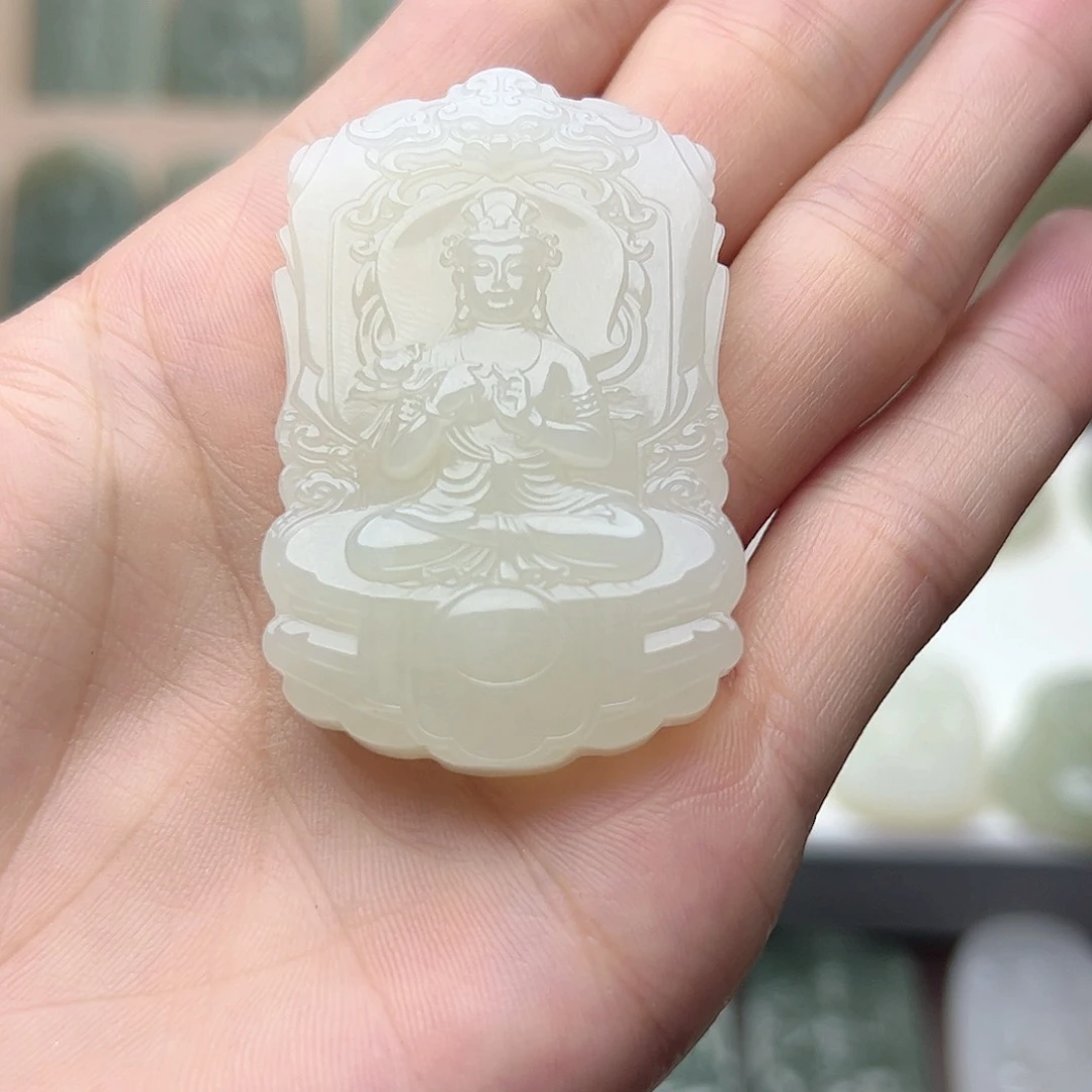 和田玉未镶嵌颈饰