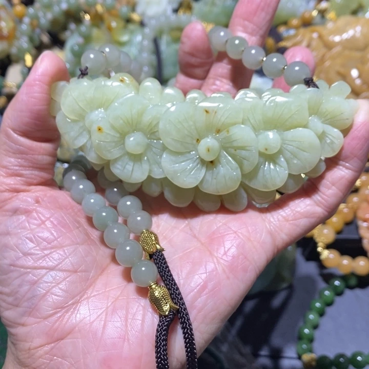 岫玉岫玉吊坠未镶嵌