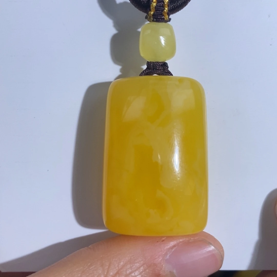定制琥珀未镶嵌蜜蜡吊坠