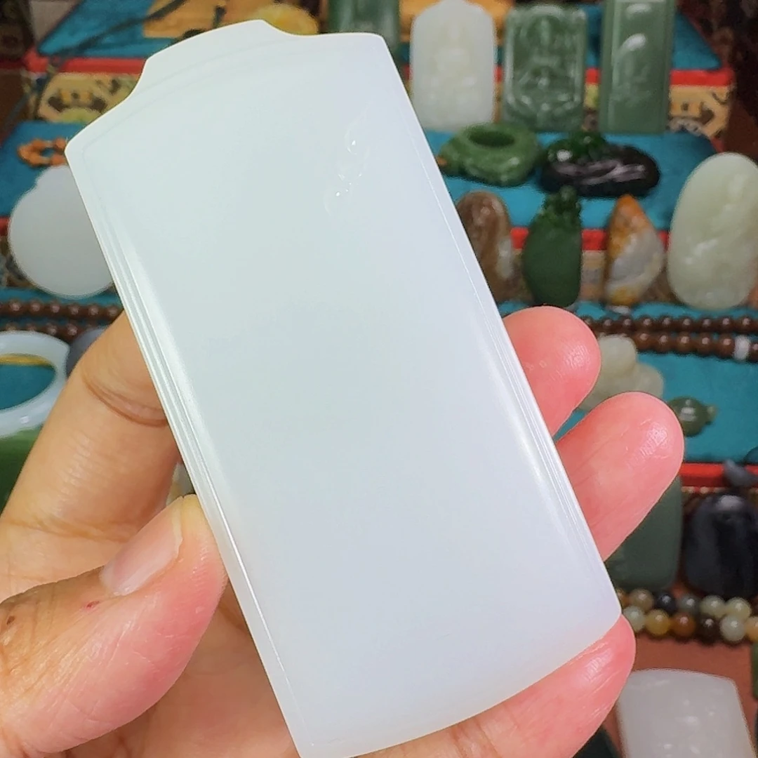 和田玉未镶嵌颈饰吹****风