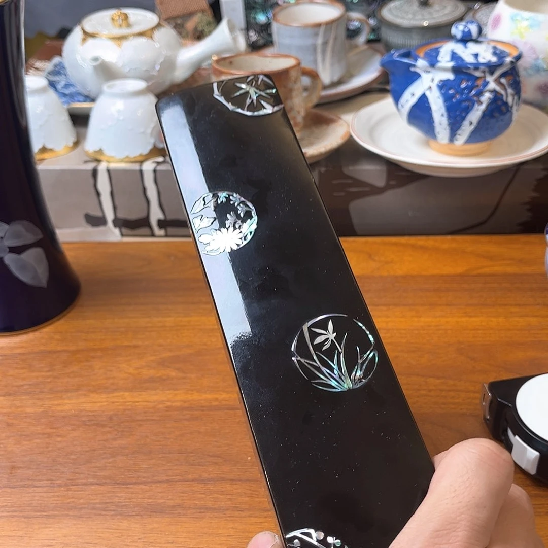 盖碗在一起就是要幸福快乐哦哈好