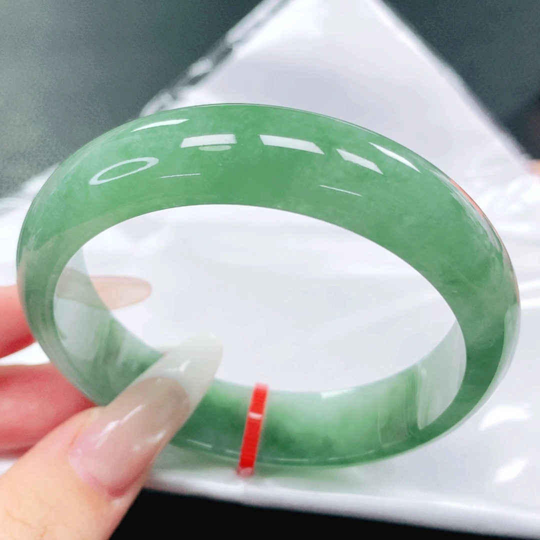未镶嵌手镯翡翠56