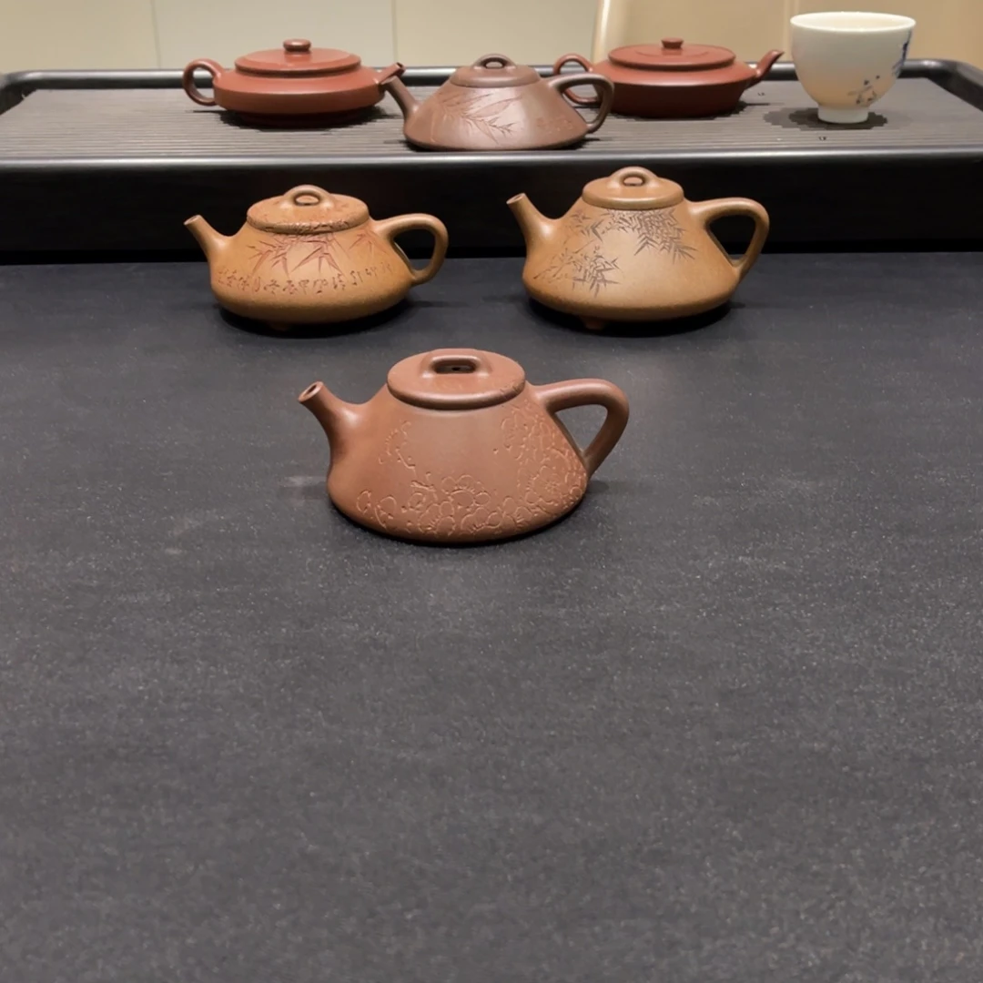 紫砂茶壶周*枨紫砂茶壶