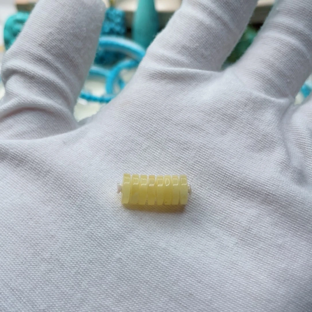 未镶嵌琥珀珠宝奇石