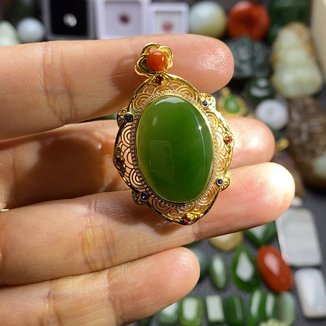 和田玉18K金镶嵌珠宝半成品吊坠