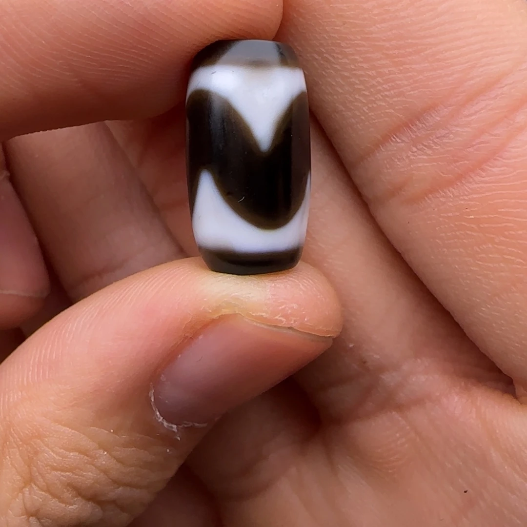 玛瑙/玉髓颈饰未镶嵌熏***熏