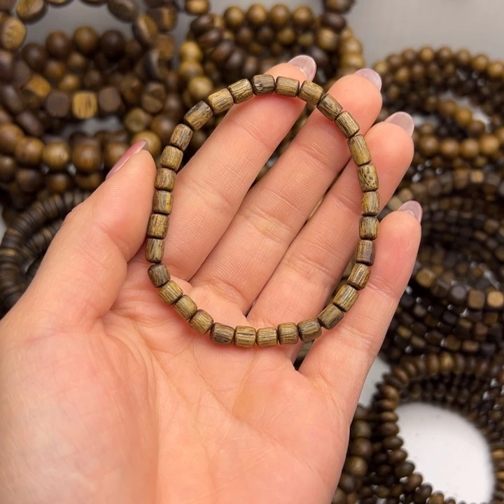 沉香沉香碎屑种植奇楠桶珠单圈