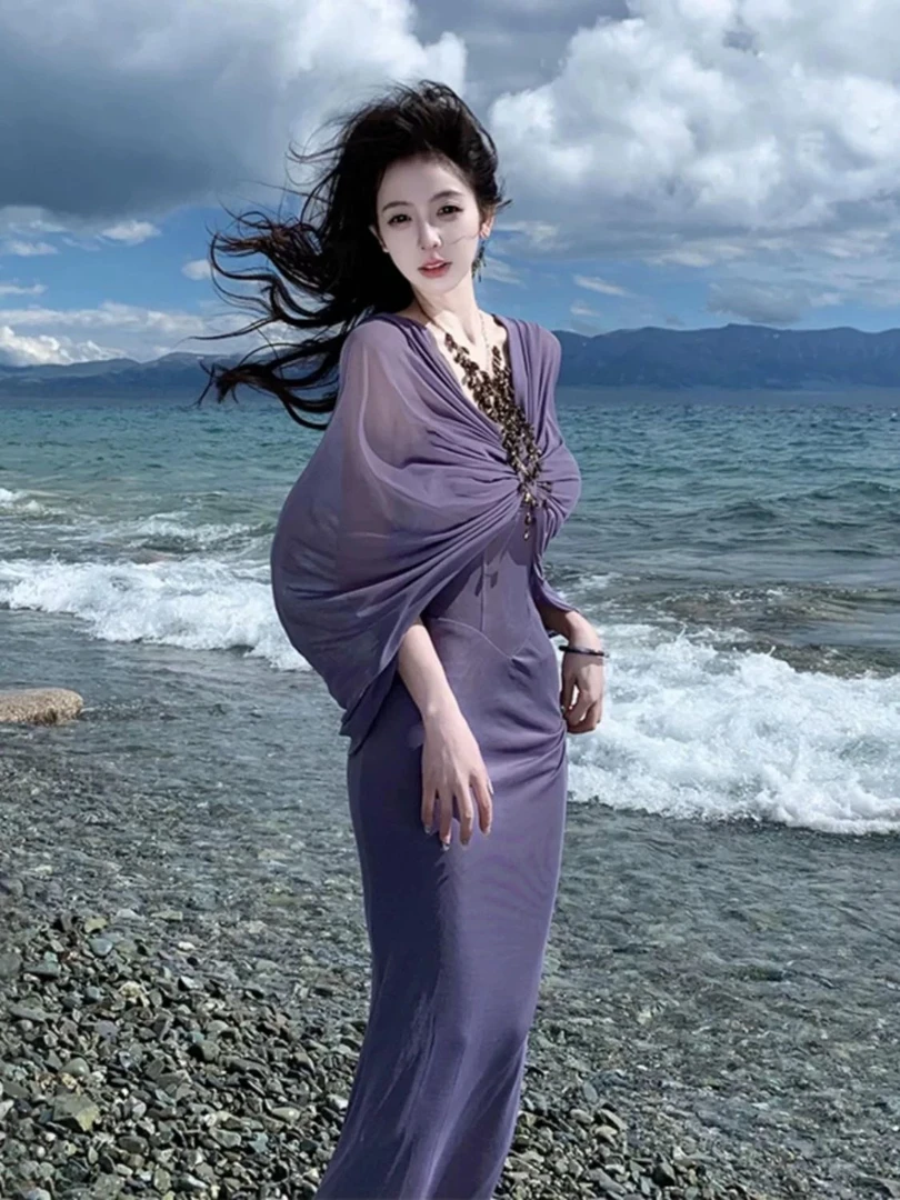 法式高级感纯欲性感连衣裙女2025夏季新款海边度假风收腰显瘦长裙