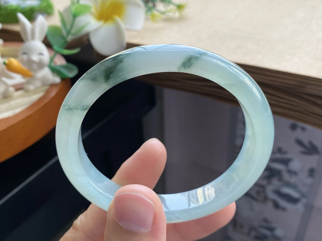 1.9批12931号手镯56.9-49.3-11.7-7.2冰飘花贵妃！适合正圈54.9的