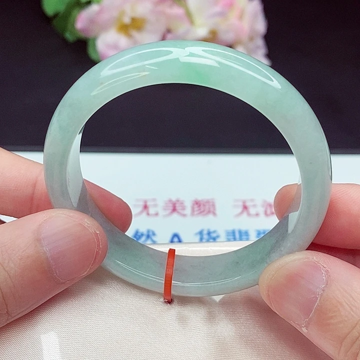 翡翠手镯未镶嵌54.8圈