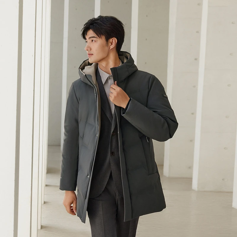2024年秋冬季新款户外男经典保暖连帽商务羽绒服B40144117