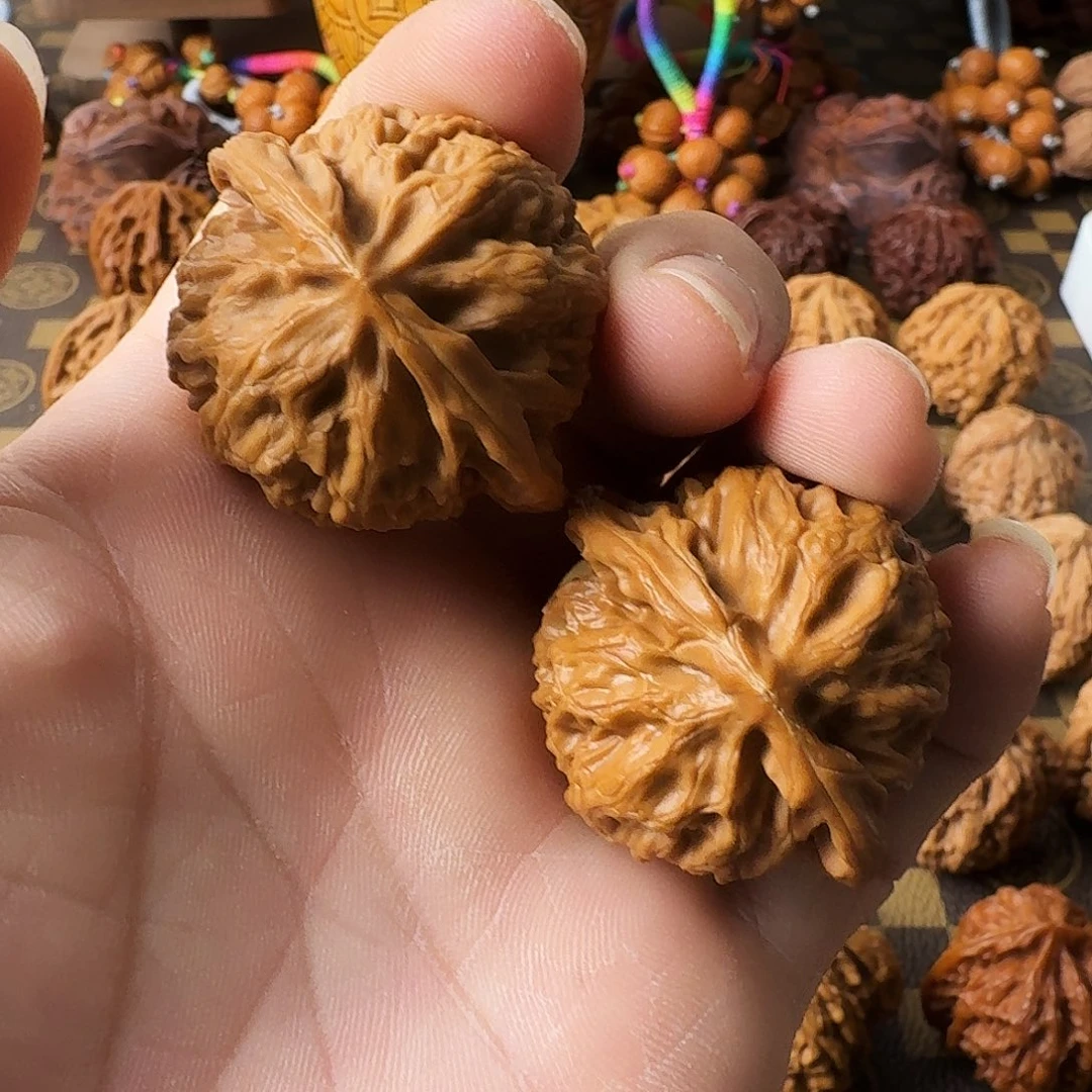 把件文玩核桃宫灯