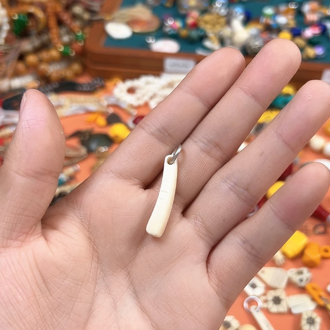 琉璃配饰玛吉阿米藏式臻品直播间