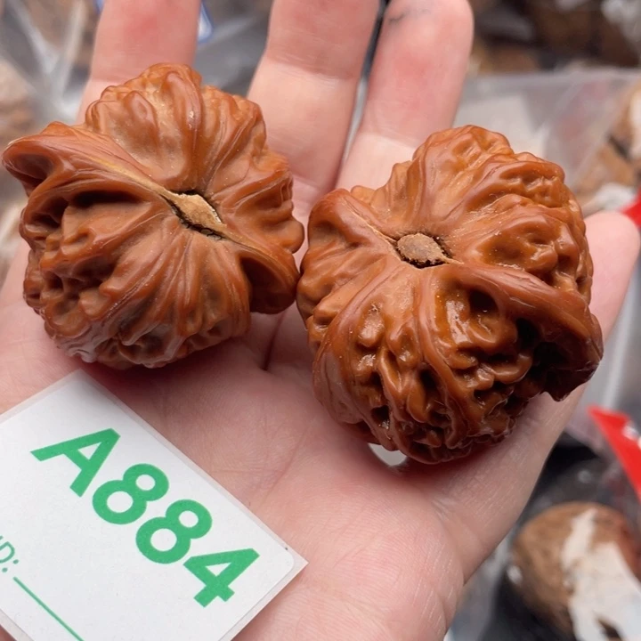 文玩核桃吊坠核桃