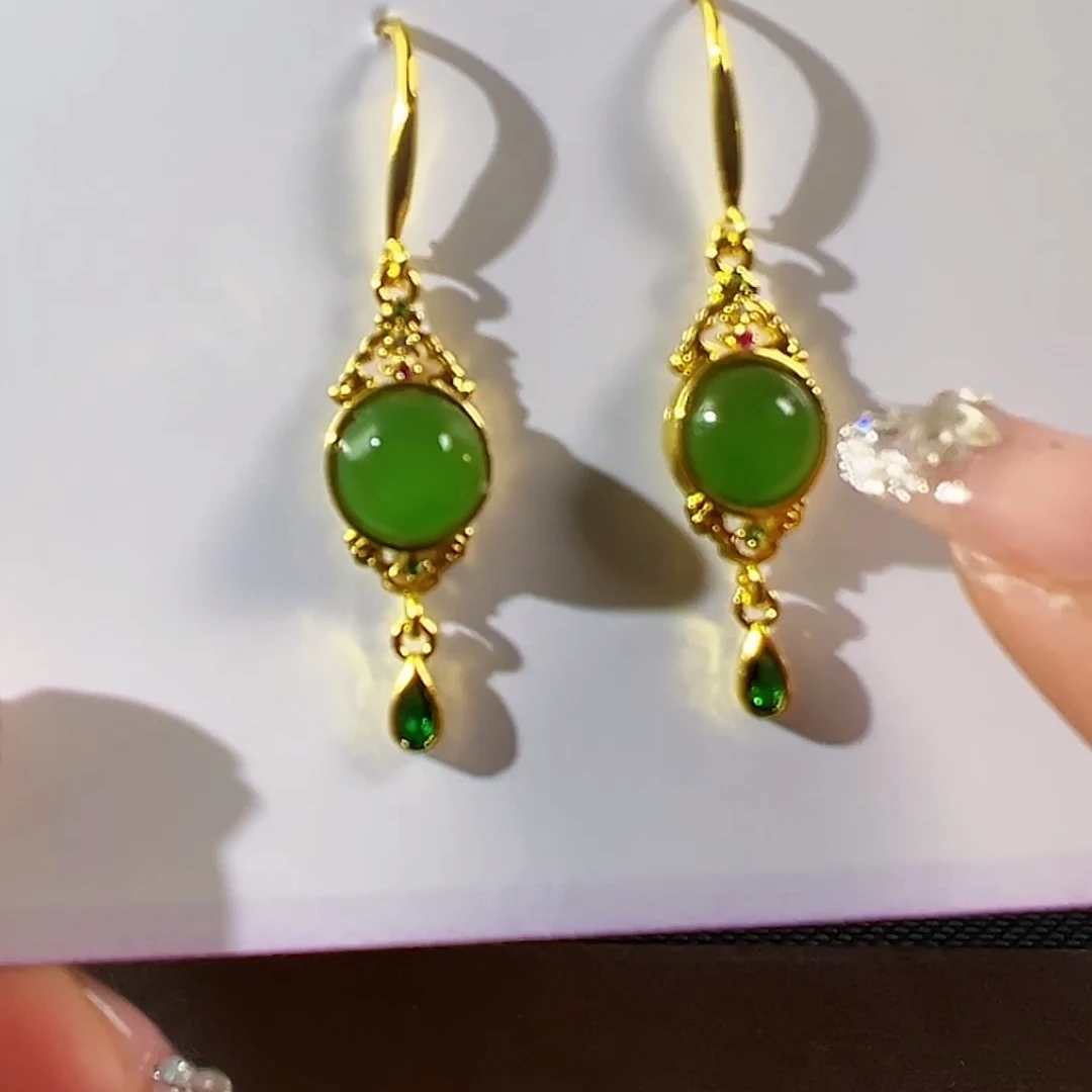 和田玉（碧玉）合金耳饰