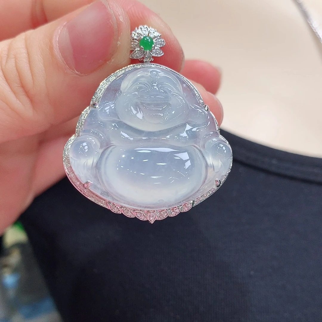 翡翠颈饰18K金镶嵌佛公