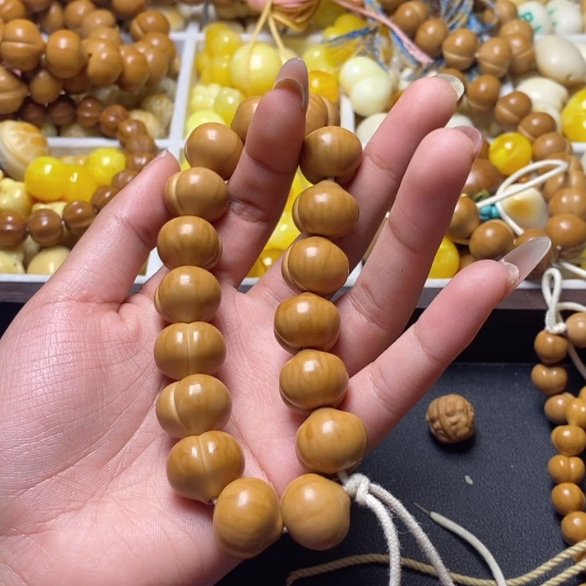 【闪购商品】吊坠猴头核桃糖***根