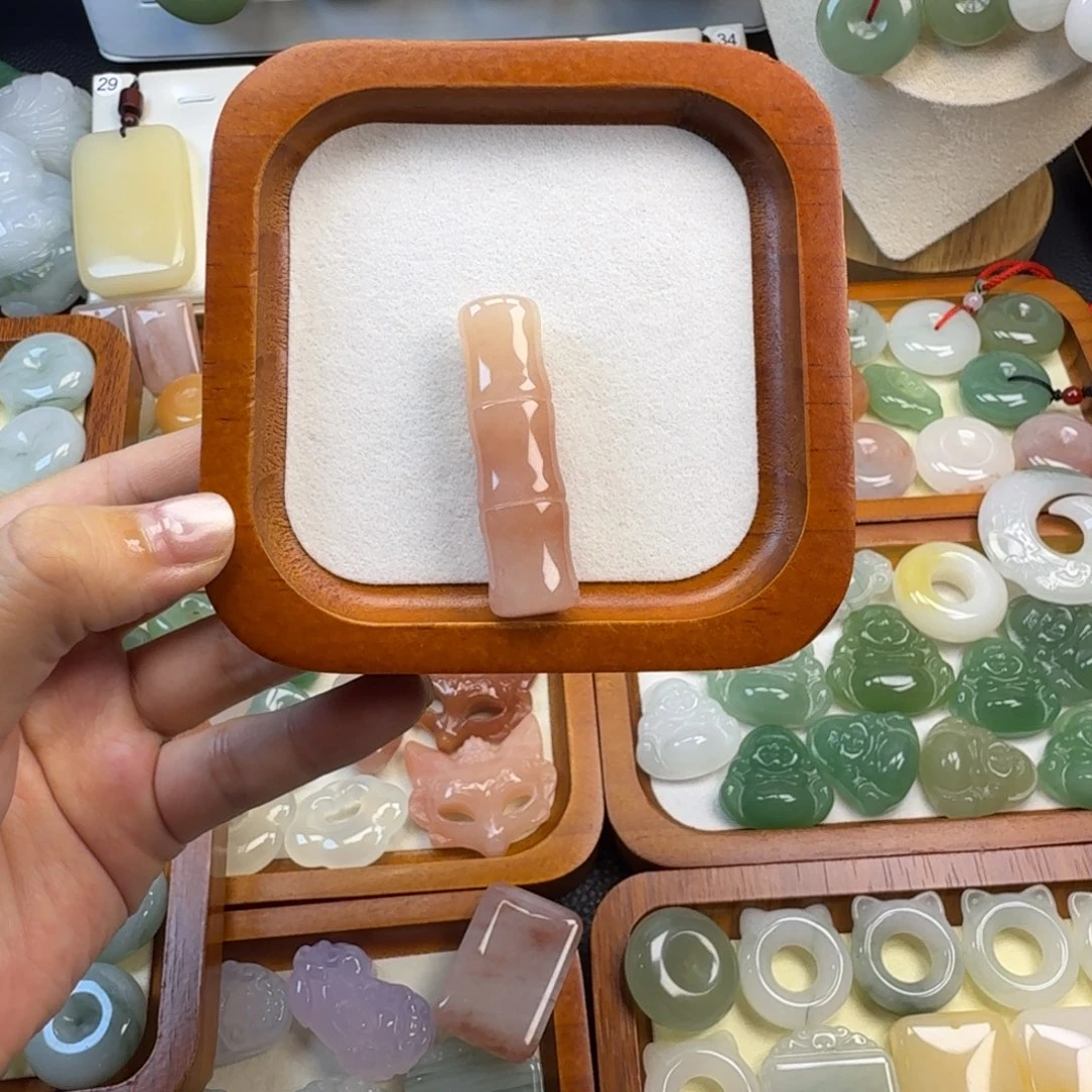石英石非金属吊坠