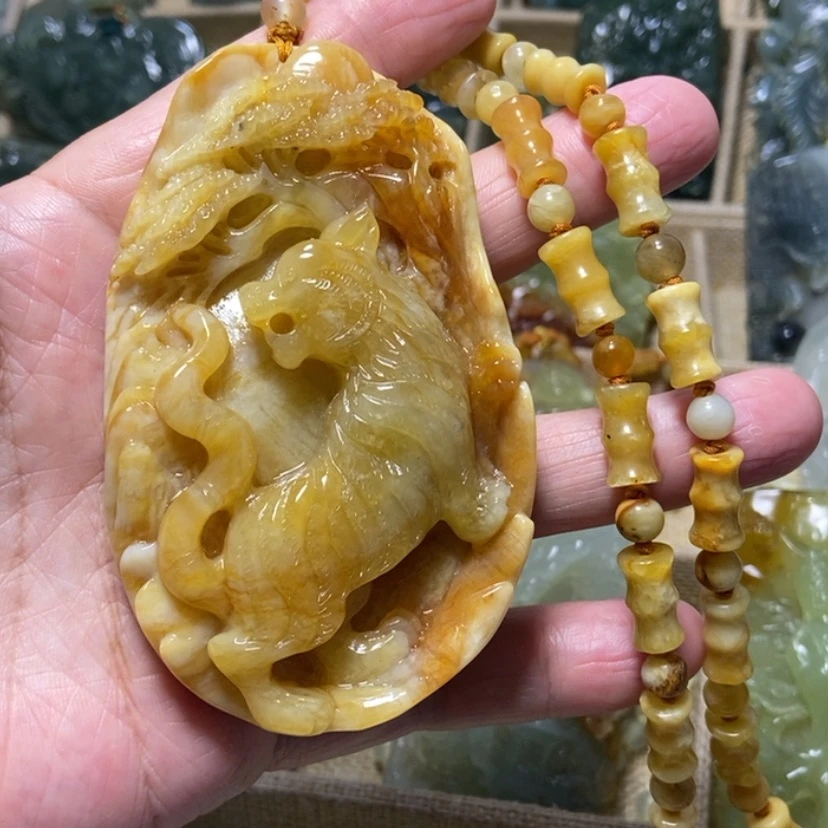 【闪购商品】未镶嵌蛇纹石玉颈饰