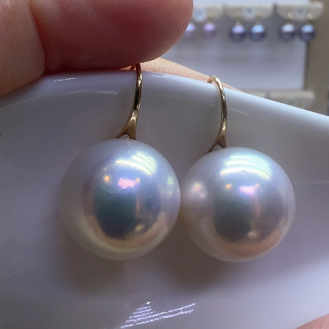 18K金镶嵌淡水珍珠耳饰