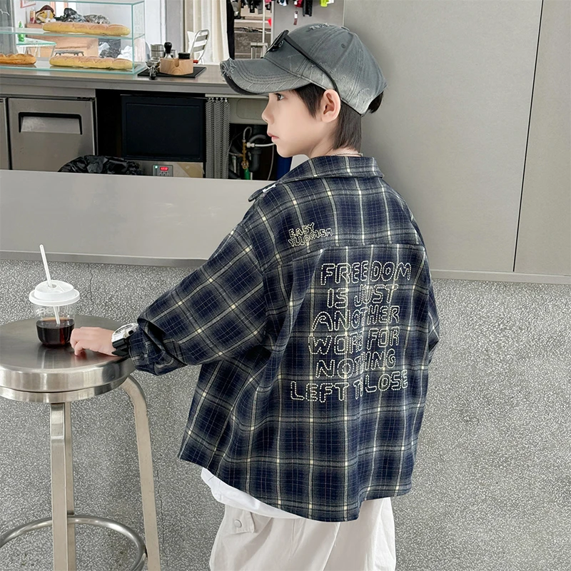 儿童装男童秋装衬衫外套2025新款中大童秋季男孩格子长袖衬衣潮
