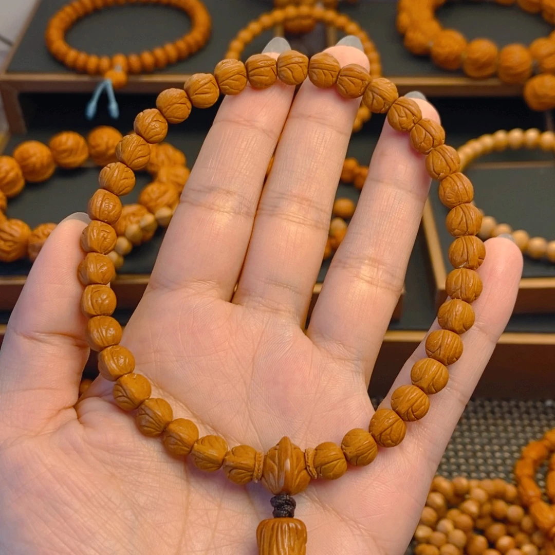 越***运吊坠桃核秦岭森林08