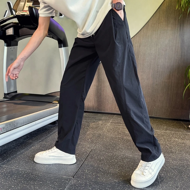2025夏季新款设计感透气纯色弯刀直筒阔腿裤高级感简约男士休闲裤