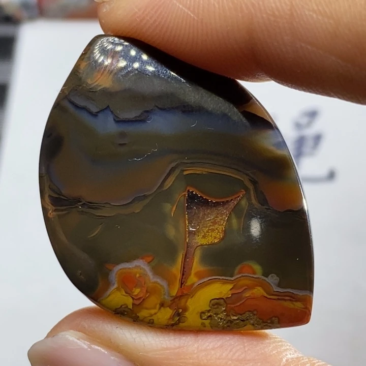 玛瑙/玉髓颈饰未镶嵌