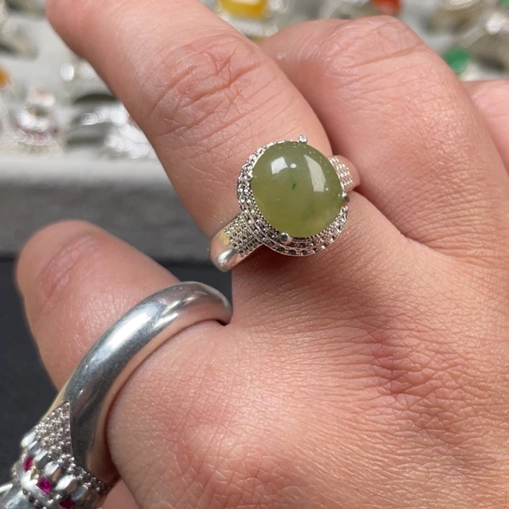 翡翠未镶嵌颈饰缅甸天然翡翠